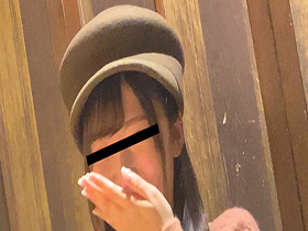 パンチラ・盗撮42人！ 神動画コレクション6時間!!　サンプル画像16